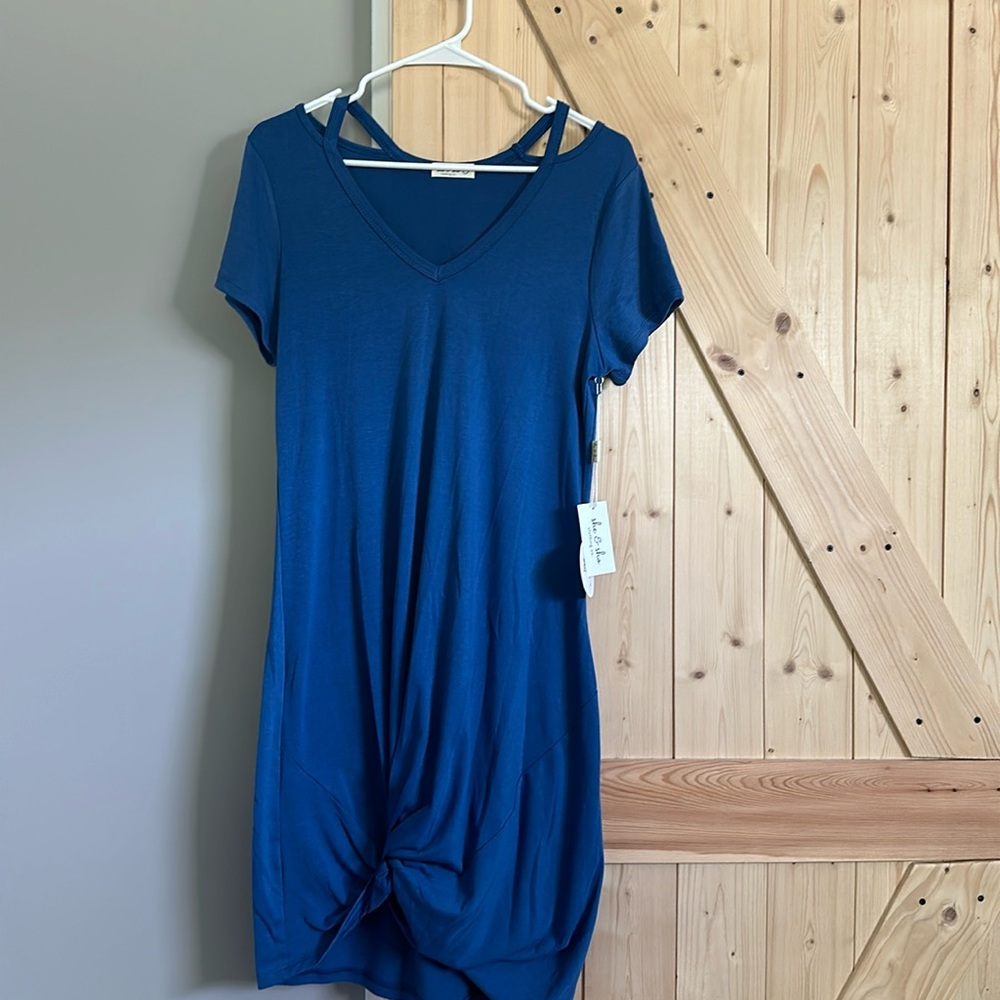 Blue v neck tshirt dress